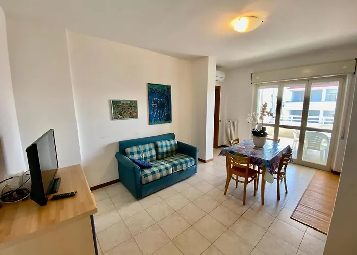 Appartamento Vista Mare Con Spiaggia E Piscina