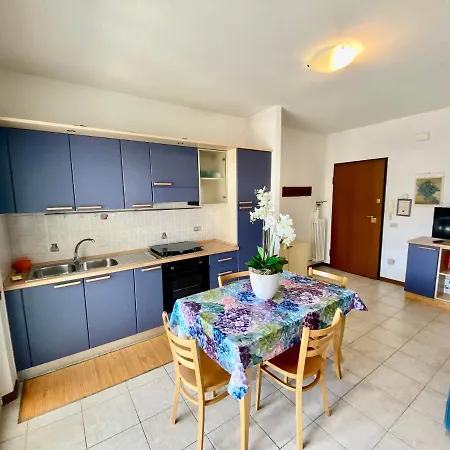 Appartamento Vista Mare Con Spiaggia E Piscina Alba Adriatica Exterior foto