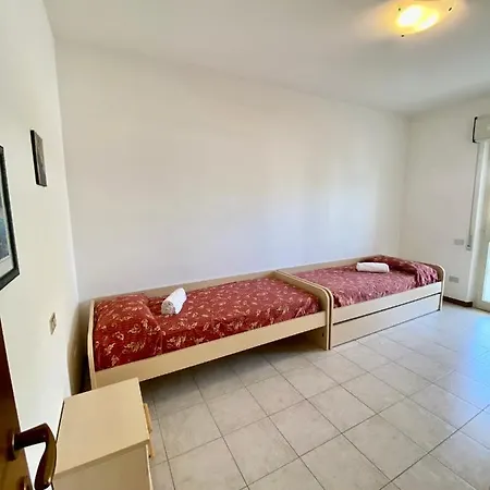 Appartamento Vista Mare Con Spiaggia E Piscina Alba Adriatica Exterior foto
